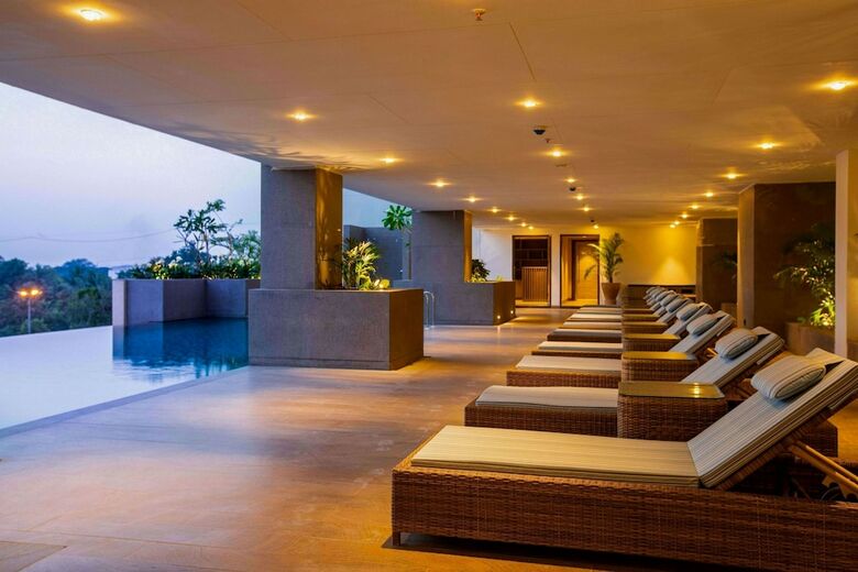 Hotel Lemon Tree Premier City Center Pune