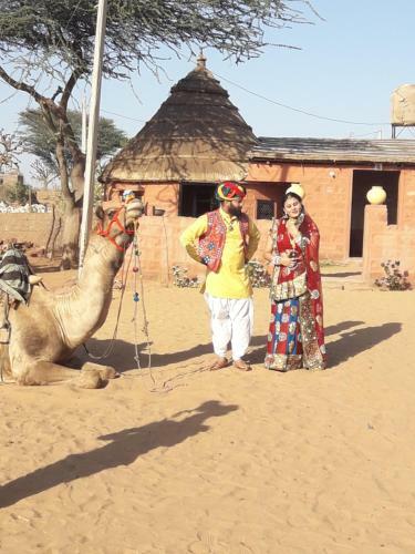 Hostal Jigar Camel Safari And Villega Home Stay
