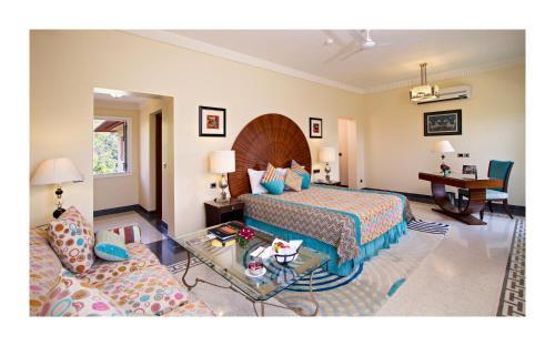 The Gateway Hotel Ramgarh, Jaipur