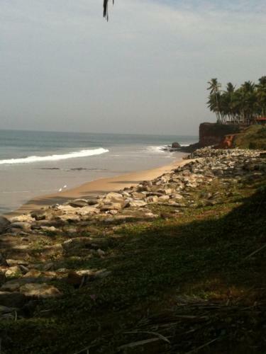 Hotel Sukriti Beach Resort