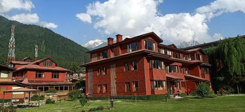 Pahalgam Hotel