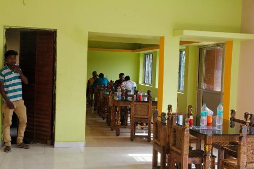 Hotel Vamoosetrail Gitanjali Santiniketan