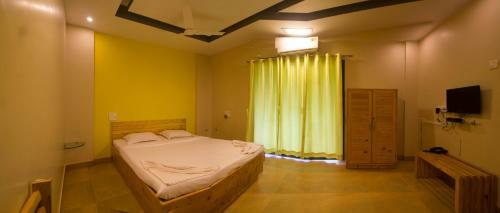 Hotel O'nest Oceano Pearl - A Beach Home Stay