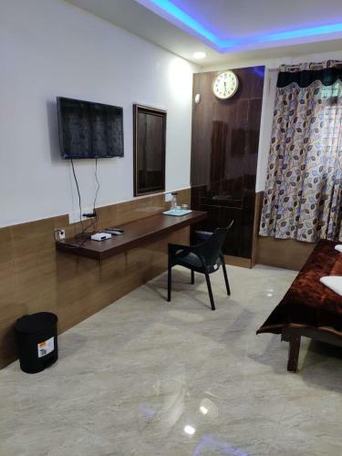 Hotel Sugam Karaikudi