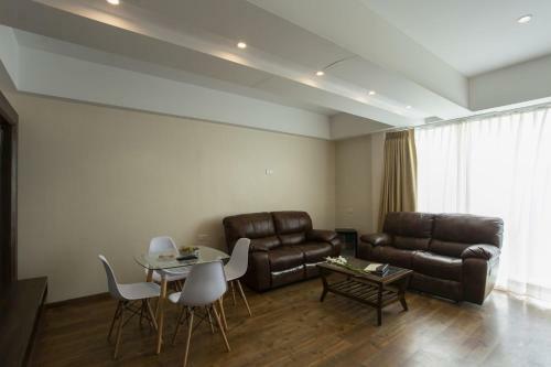 Hotel Sarovar Portico, Somnath