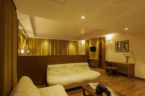 Hotel Sarovar Portico, Somnath