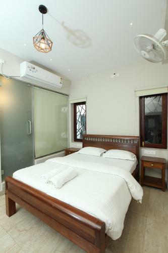 Hostal Maple House