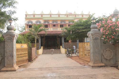 Posada Chettinaadu Narayana Inn