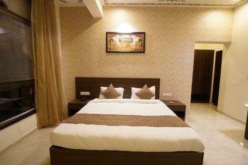 Hotel The Lake View Palace