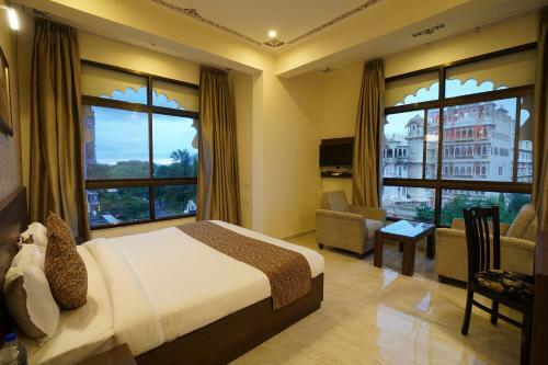 Hotel The Lake View Palace