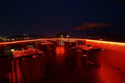 Hotel The Lake View Palace