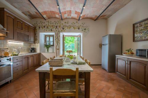 Bagno A Ripoli Villa Sleeps 12 Pool Air Con Wifi