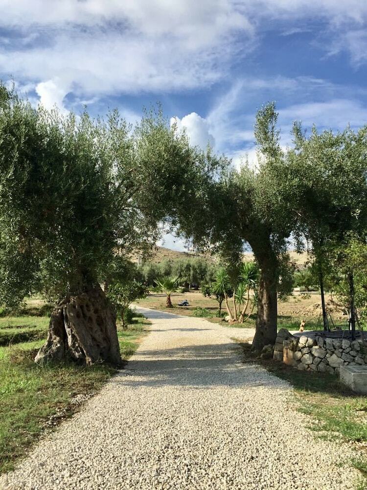 Lodge Iuta Glamping & Farm