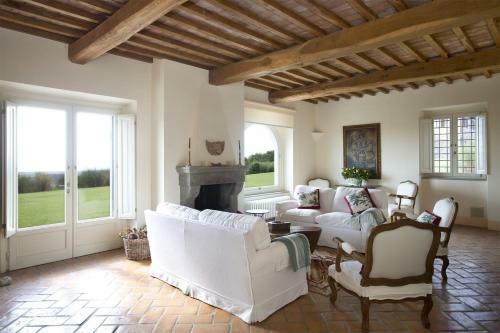 Podere Dottrina Villa Sleeps 12 Wifi