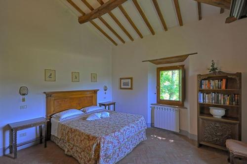 Osteriola Villa Sleeps 12 Pool Wifi