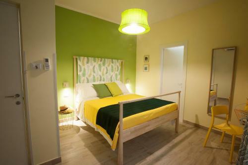 Hostal 6th Land - Rent Rooms Affittacamere
