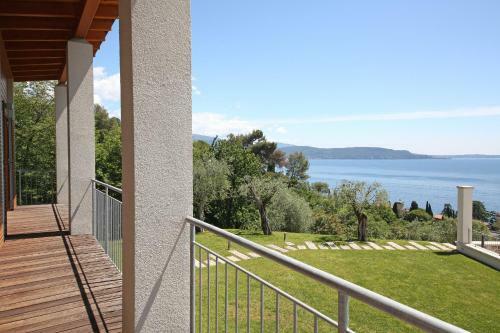 Villa Albachiara, Private Luxury Villa With Private Pool And Lake View