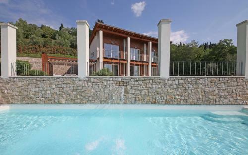 Villa Albachiara, Private Luxury Villa With Private Pool And Lake View