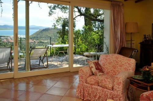 Cala Galera Villa Sleeps 10 Pool Air Con Wifi