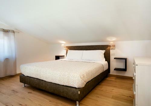 Hostal Tenuta Lamborghini Golf & Resort