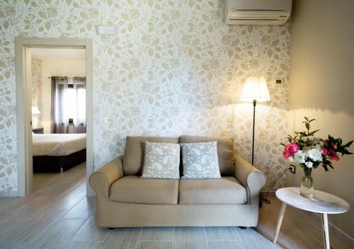 Hostal Tenuta Lamborghini Golf & Resort