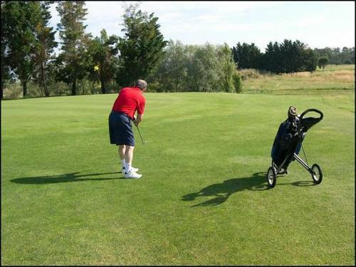 Hostal Tenuta Lamborghini Golf & Resort