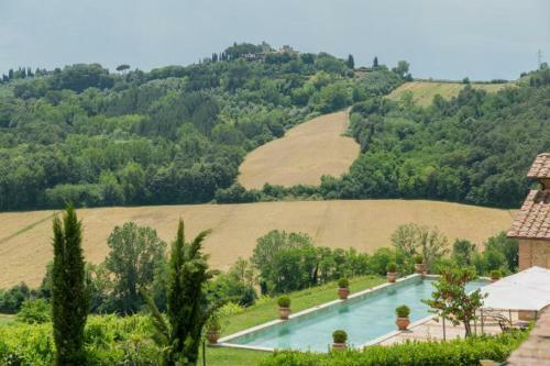 Ponte A Bozzone Villa Sleeps 25 Air Con