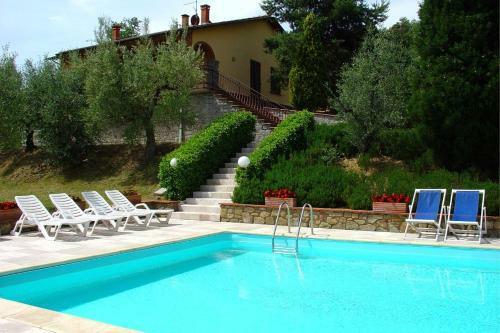 Santa Barbara-miniera Villa Sleeps 12 Pool Wifi