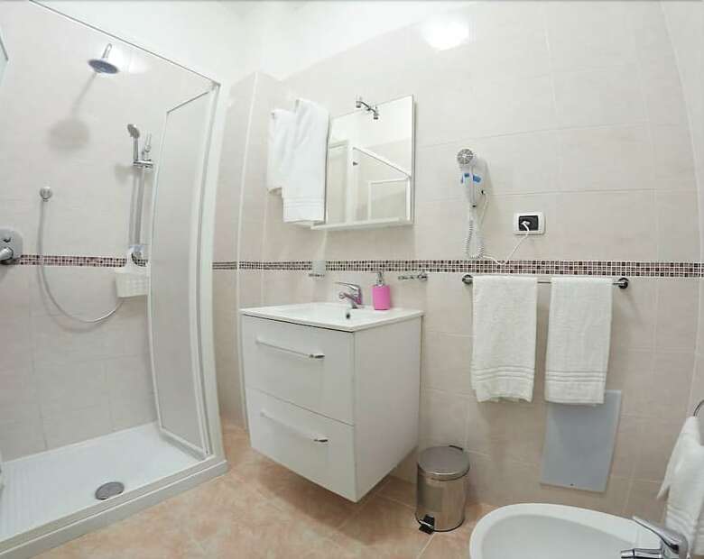 Hostal L'anfiteatro Di Pompei B&B