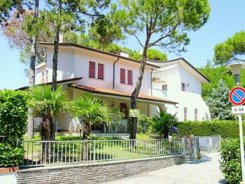 Lignano Riviera With Fireplace & Air Conditioning