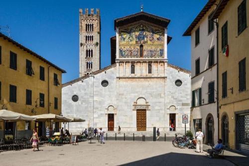 Ponte A Moriano Villa Sleeps 12 Pool Air Con Wifi