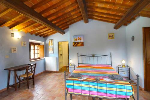 Monte San Savino Villa Sleeps 15 Pool Wifi