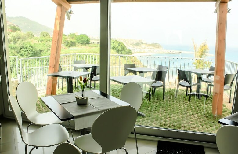 Hostal Borgo Degli Dei - Affittacamere Poseidone