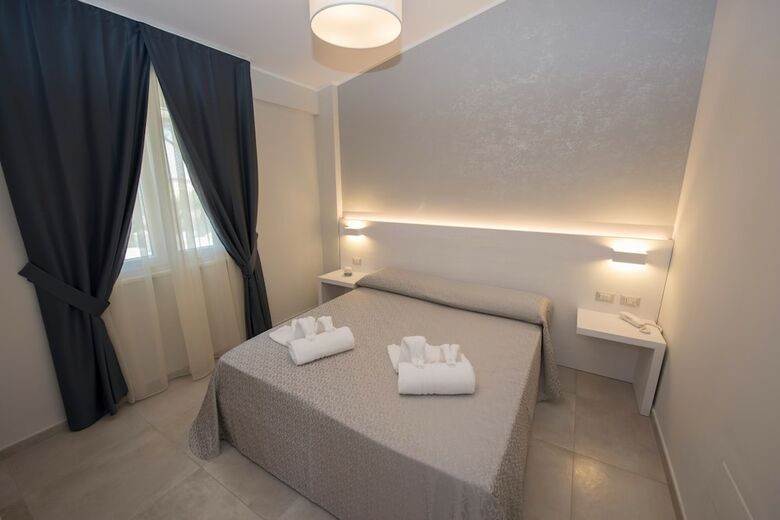 Hostal Borgo Degli Dei - Affittacamere Poseidone