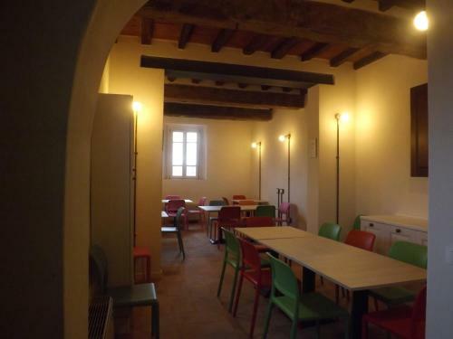 Albergue Ostello Castello Mina Della Scala