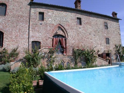 Ticchiano Villa Sleeps 12 Pool Wifi