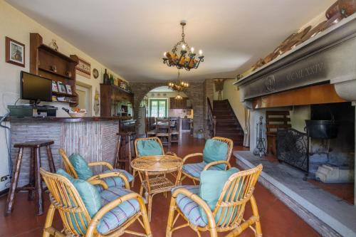 Orzale Villa Sleeps 8 Pool Air Con Wifi