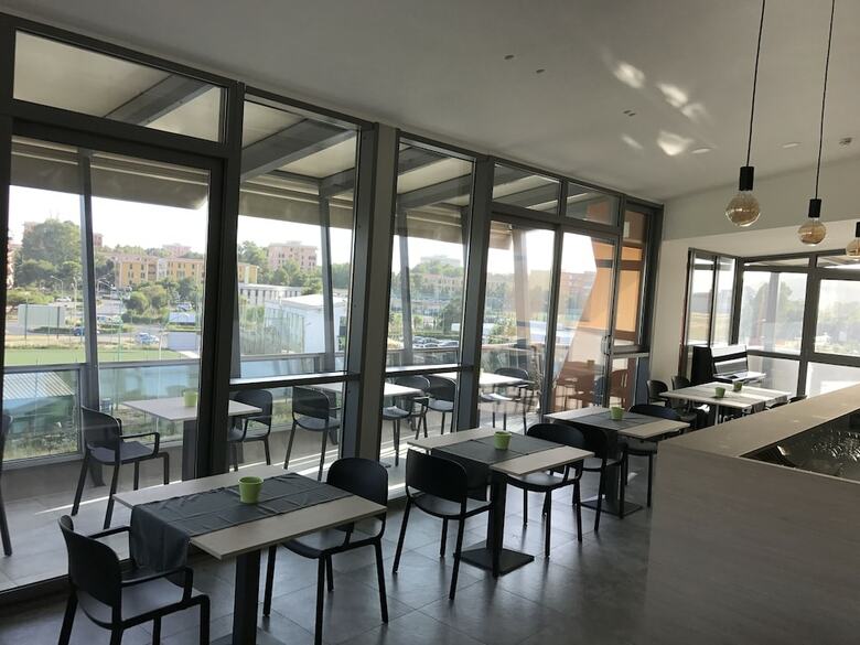 Erasmus Hotel