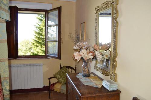 Holiday Home In Castiglione D'orcia 24091