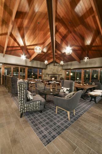 Hotel Grand Mercure Pinnacle Valley