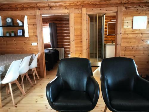 Hostal Brimnes Bungalows