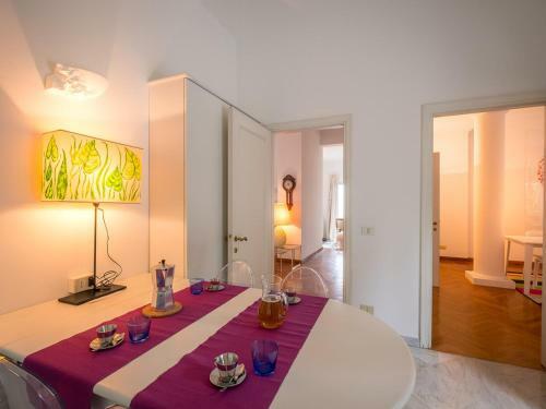Meina Villa Sleeps 13 Pool Air Con Wifi