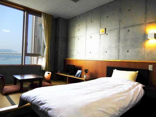 Shimonoseki Hinoyama Youth Hostel