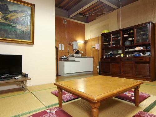 Hostal Guesthouse Tomoshibi