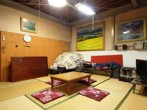 Hostal Guesthouse Tomoshibi