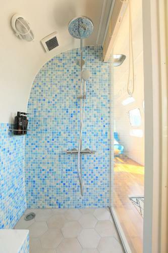 Holly Camp Airstream Villa Amami