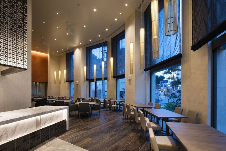 Jr Kyushu Hotel Blossom Naha