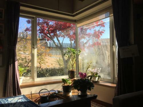 Hostal Guest House Chara