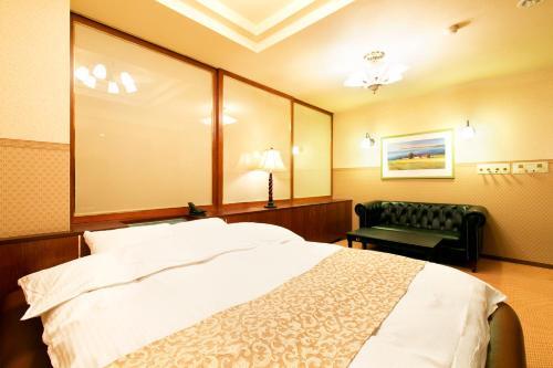 Hotel Luna (Adult Only)