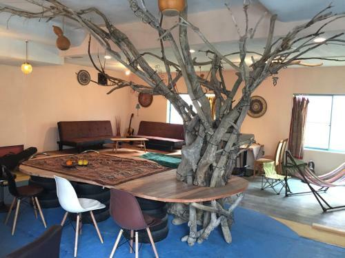 Hostal Guest House & Cafe Ohana
